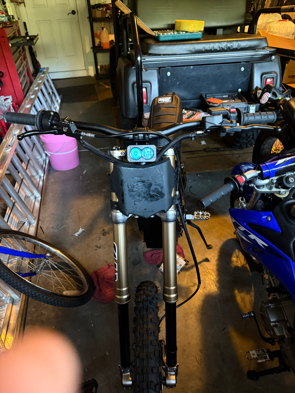 Baja tint blue High volt supply